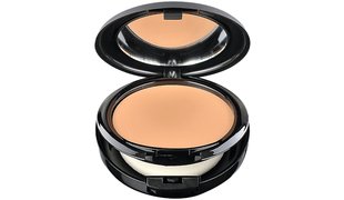 MAKE-UP STUDIO Light Velvet Foundation